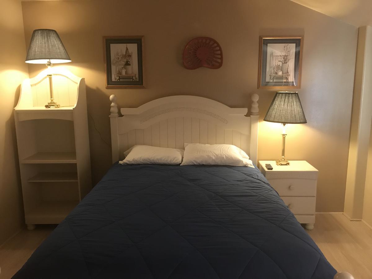 Economy Guest Village Рок Спрингс Екстериор снимка